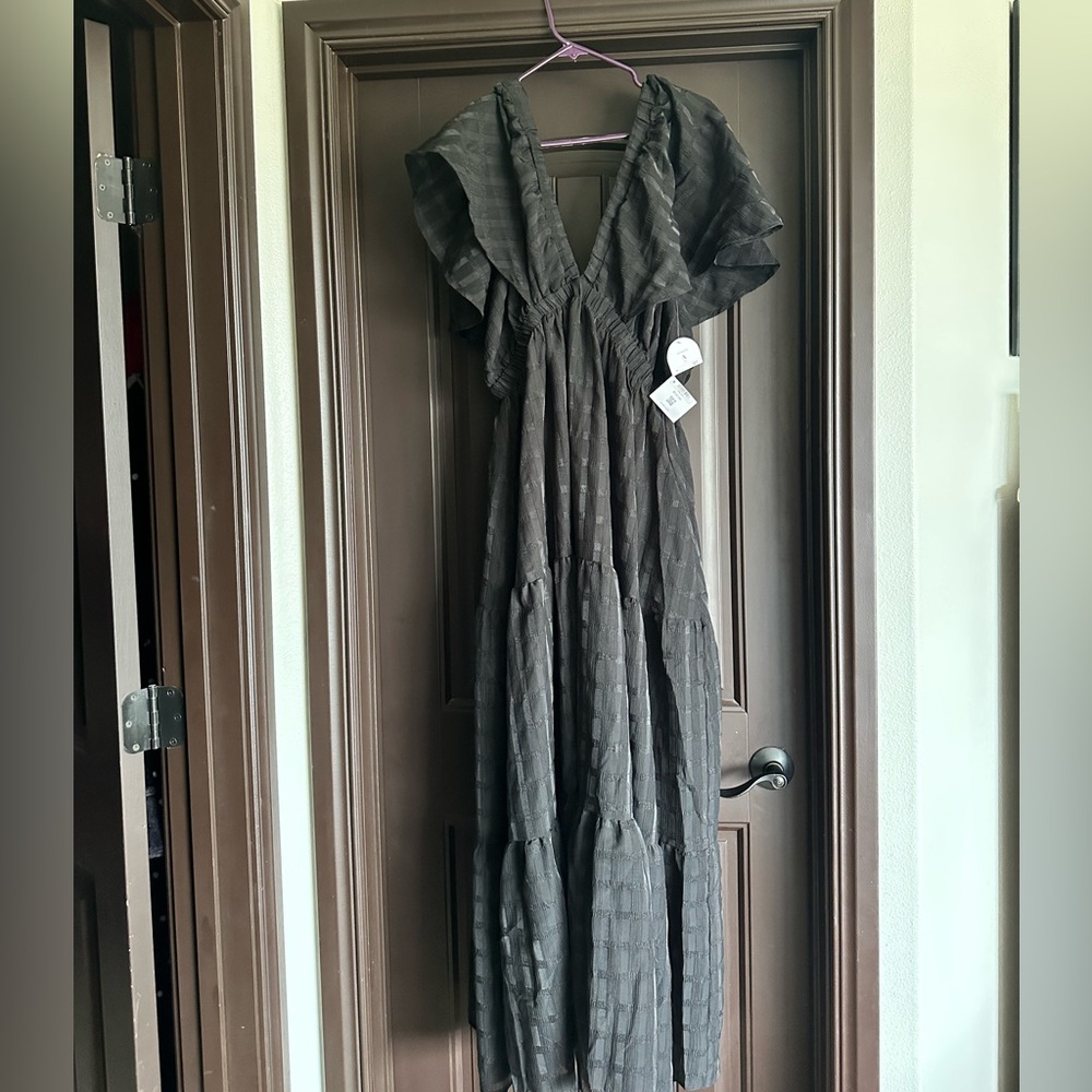Shona Textured Plaid Maxi Dress Black from Arula - size A (1x)